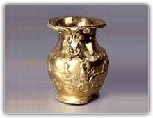 Golden cup from the Vratza golden treasure (4th century BC) Golden cup from the Vratza golden treasure (4th century BC)